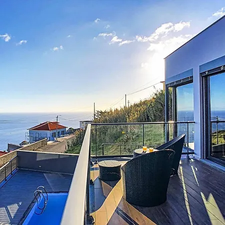 Serramar Villa *