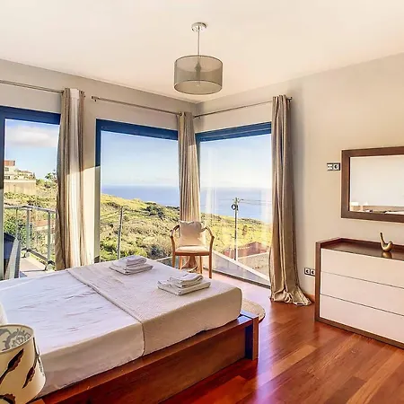 Serramar Villa *